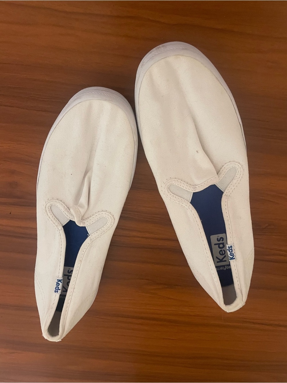 Women’s Slip-On Canvas Loafers in Off-White